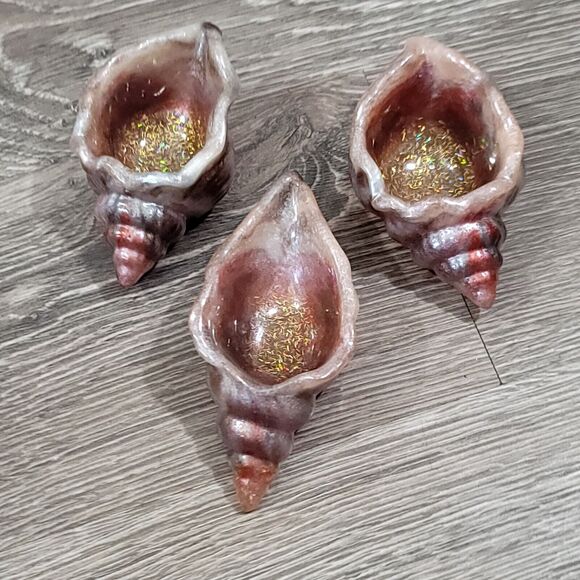 Set of 3 Resin Conch Shell Trinket Trays - Picture 1 of 16